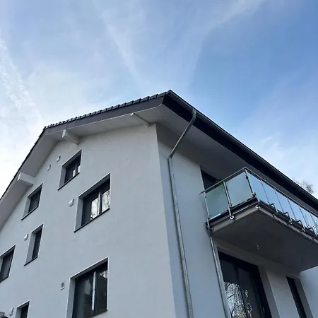 Schöne Nahe Zentrum, Skipiste, Eishalle